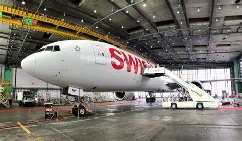 Gallery: A Look at SWISS’s 777.